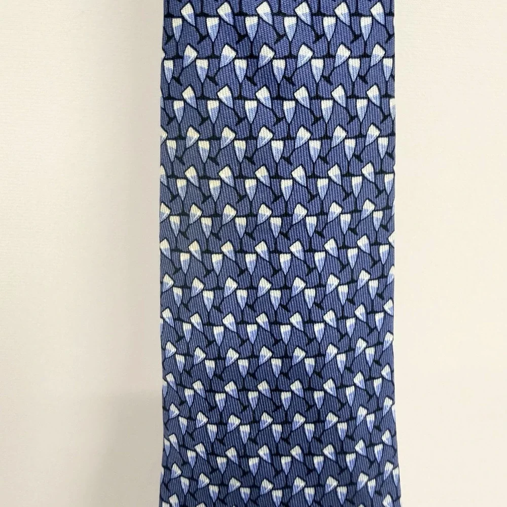 Salvatore Ferragamo Men's Tie Wine Glasses Navy Blue Silk 3.5